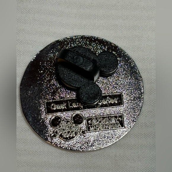 Disney 2005 (Tinkerbell) Mickey Enamel Trading Pin Cast Lanyard Series - Picture 3 of 3